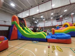 20231229 210436 1712348964 20 foot tall slide wet/dry